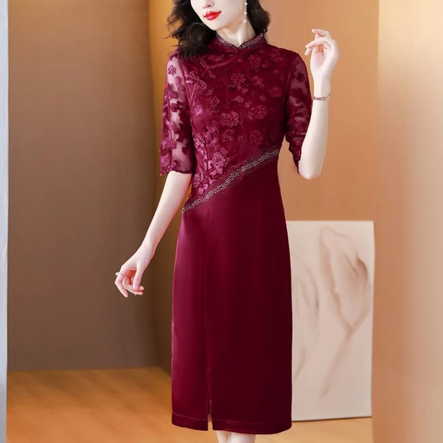 Cocktail Dresses for Older Women: Ageless Elegance and Style插图3