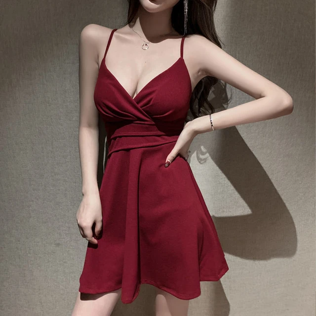 Sexy Dresses for Women: Embracing Confidence Style插图3